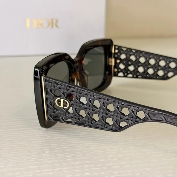New! Dior Sunglasses, VeryDior S1I 20C0, Authentic - Picture 7 of 14